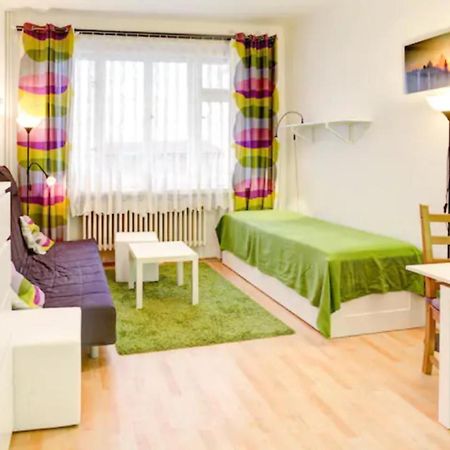 Nice Apartment By The Center 프라하 외부 사진